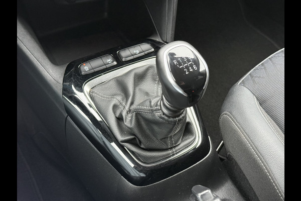 Opel Corsa BWJ 2021 | 1.2T 101PK Elegance | CAMERA A | NAVI | AIRCO | SPORTSTOELEN | PDC 2X | CARPLAY | PRIVACY GLASS |