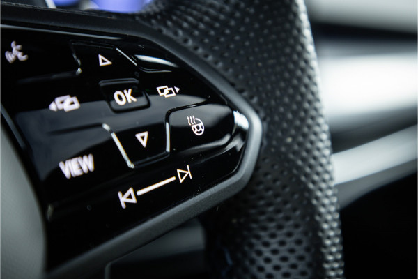 Volkswagen Golf 2.0 TSI R 4Motion - Panorama | H&K | Stoelkoeling | Memory | Stuurverwarming