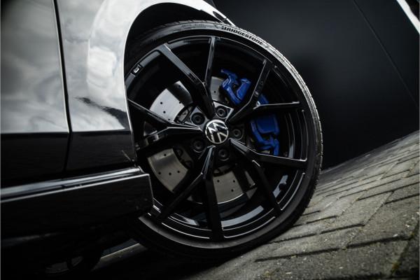 Volkswagen Golf 2.0 TSI R 4Motion - Panorama | H&K | Stoelkoeling | Memory | Stuurverwarming