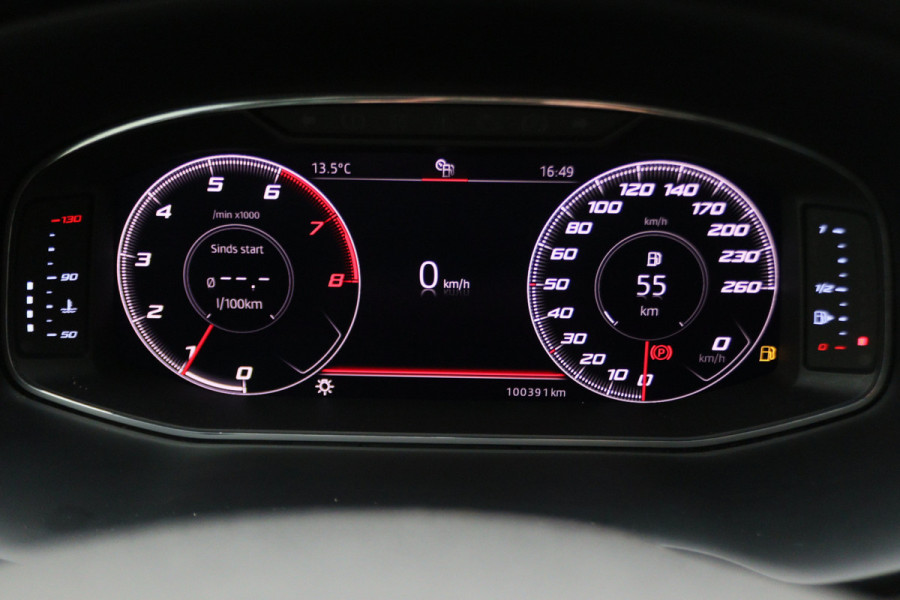 Seat Leon ST 1.0 TSI Style Ultimate Edition Virtual Cockpit, Camera, Beats Audio, Keyless, Apple Carplay, LED