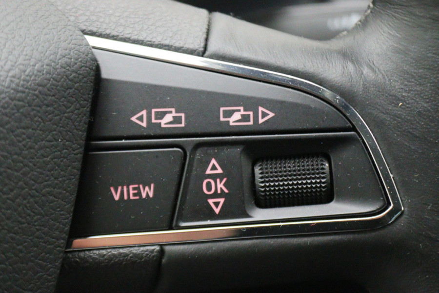 Seat Leon ST 1.0 TSI Style Ultimate Edition Virtual Cockpit, Camera, Beats Audio, Keyless, Apple Carplay, LED