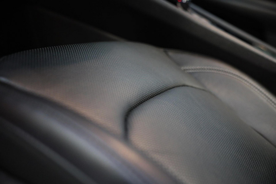 Jeep Compass 1.5T e-Hybrid Limited / AUT / Memory / Leder / Camera / Elek Stoelen / Stoelverkoeling / Open Pano / Led / Pdc / 19 I