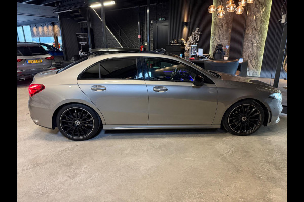 Mercedes-Benz A-Klasse 220 4MATIC AMG|PANO|SFEER|MEMORY