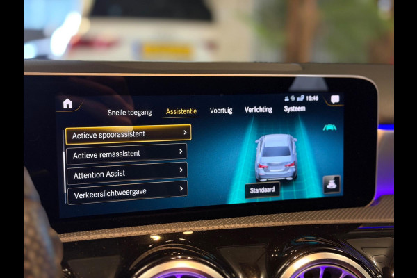 Mercedes-Benz A-Klasse 220 4MATIC AMG|PANO|SFEER|MEMORY