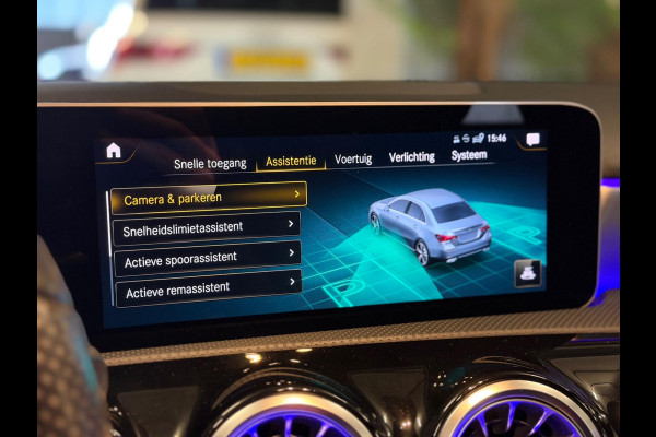 Mercedes-Benz A-Klasse 220 4MATIC AMG|PANO|SFEER|MEMORY