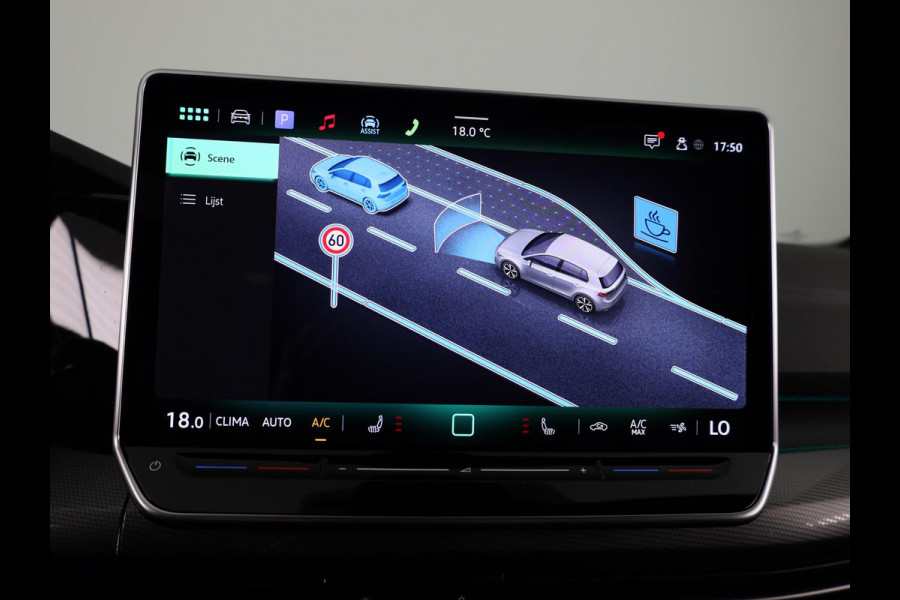 Volkswagen Golf 1.5 eTSI 50 Jahre Edition 150 pk Automaat (DSG) | Navigatie | Panoramadak | Parkeersensoren | Achteruitrijcamera | Matrix LED koplampen | Stoelverwarming |