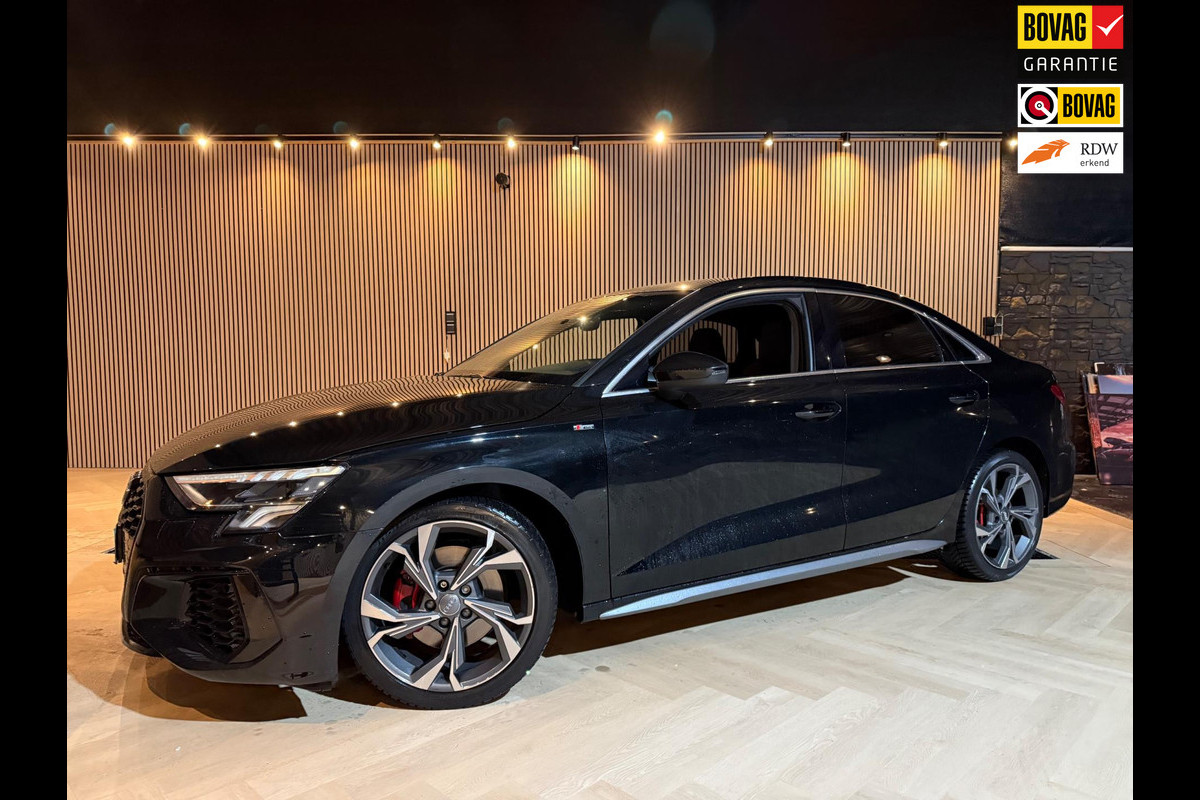 Audi A3 Limousine 35 TFSI S edition Carplay | Bomvol |