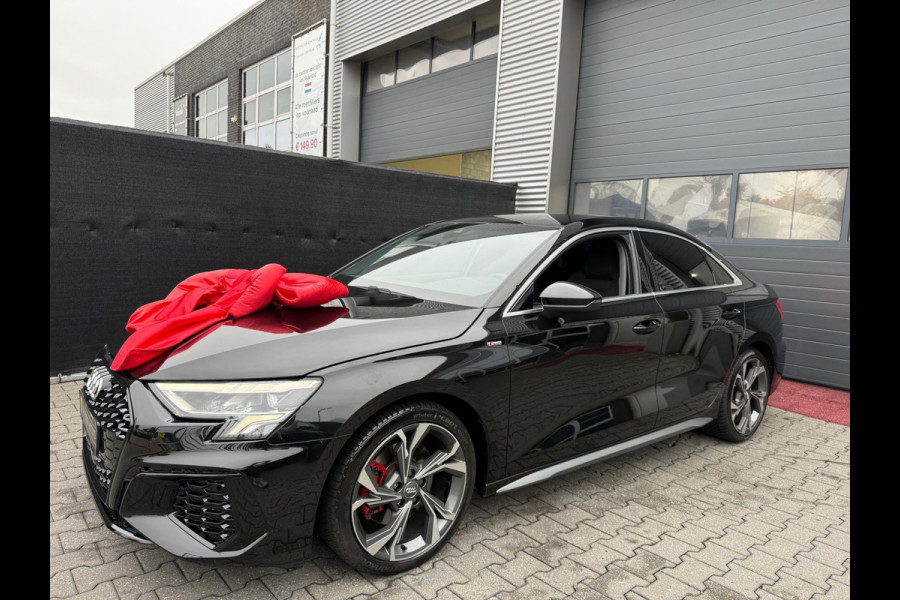 Audi A3 Limousine 35 TFSI S edition Carplay | Bomvol |