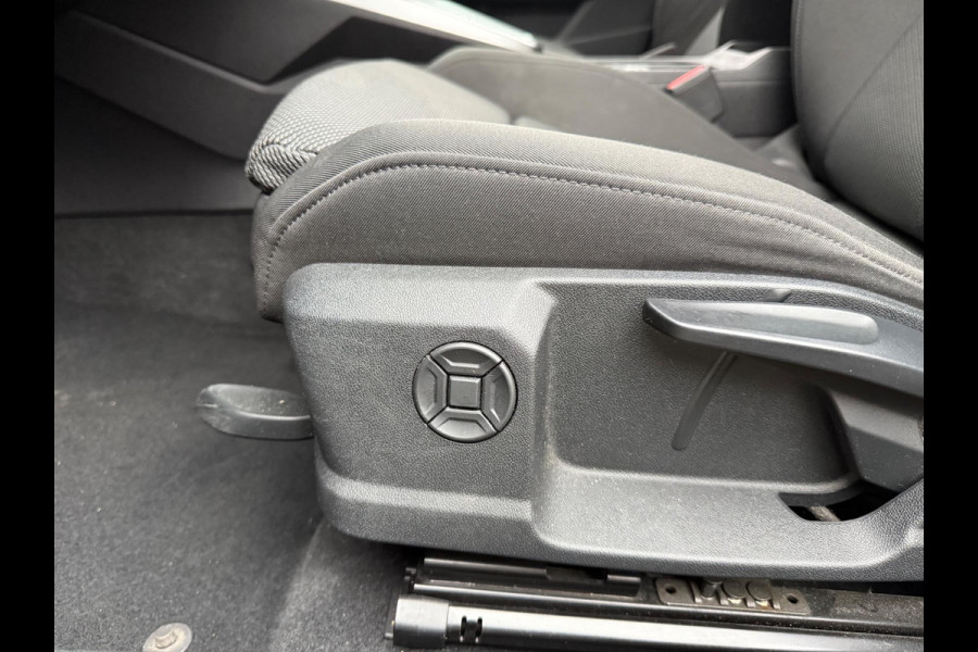 Audi A3 Limousine 35 TFSI S edition Carplay | Bomvol |