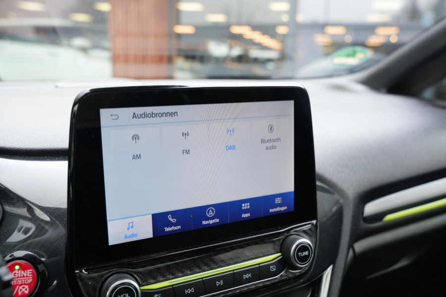 Ford Fiesta 1.5 EcoBoost ST-3 Panoramadak Cruise Recaro LED Keyless