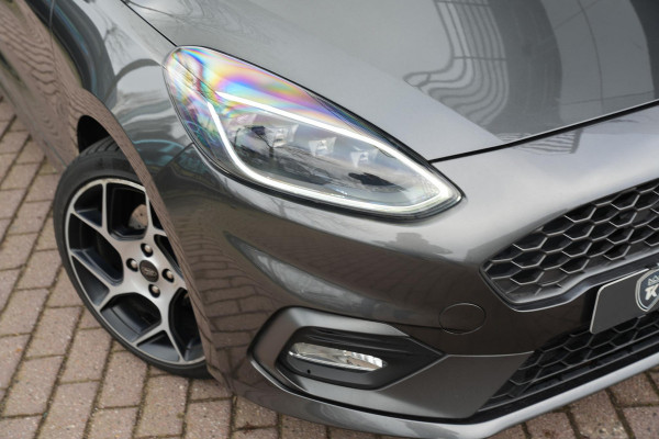 Ford Fiesta 1.5 EcoBoost ST-3 Panoramadak Cruise Recaro LED Keyless