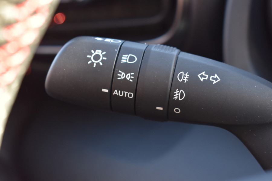 Toyota Yaris 1.5 Hybrid GR Sport 2-Tone Panoramadak Btw auto 1e eigenaar