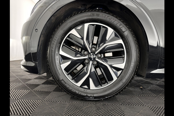 Kia Ev6 GT-Line 77.4 kWh (3-Fase-11kW) {SOH-98%} (INCL-BTW) Aut. *HEATPUMP | PANO | HEAD-UP | LEATHER-ALCANTARA | ADAPTIVE-CRUISE | DIGI-COCKPIT | MERIDIAN-AUDIO | MEMORYPACK | FULL-LED | KEYLESS | TOPVIEW | DAB | BLINDSPOT | NAVI-FULLMAP |