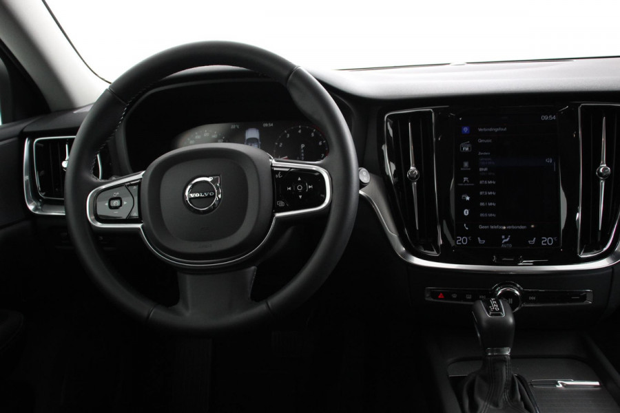Volvo V60 2.0 T5 250pk Automaat Inscription Navigatie Apple Carpla/Android Auto Climate control Leder Parkeer sensoren Virtual Cockpit |Lichtmetalen velgen 18"