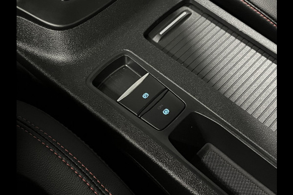 Ford Kuga 1.5 EcoBoost ST-Line X | Trekhaak | Open dak | Adapt. cruise | Verwarmde voorruit | Stoel-/Stuur verwarming | Carplay | *1800 kg Trekgewicht *All-in Prijs*