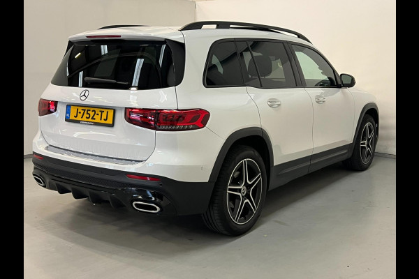 Mercedes-Benz GLB-Klasse 200 / AMG / NL-auto / Pano / Memory