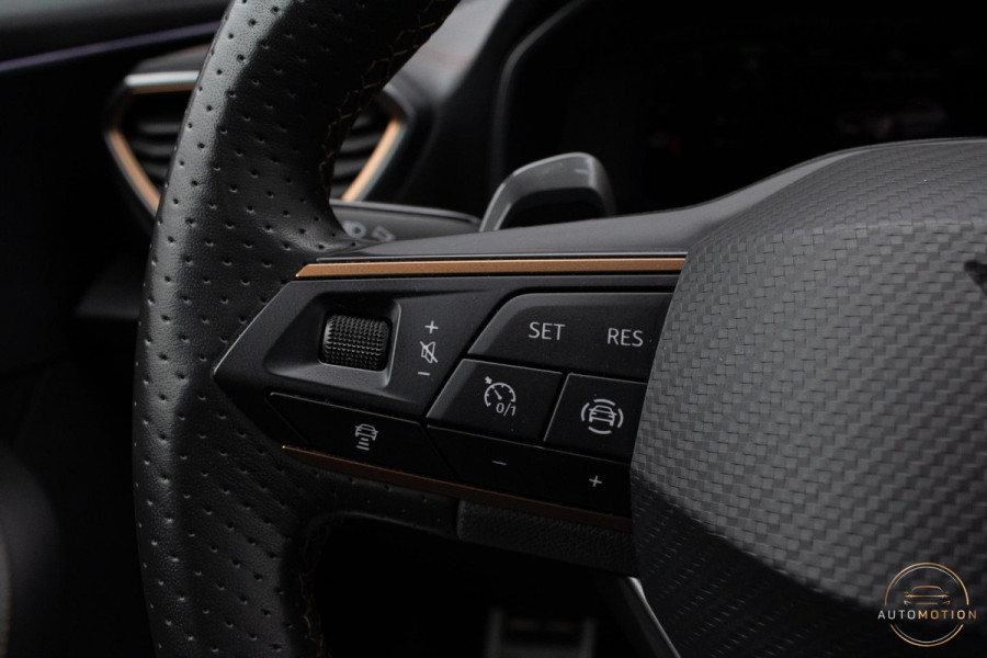 CUPRA Formentor 1.4 e-Hybrid VZ Copper Edition PANO MEMORY LEDER CAMERA