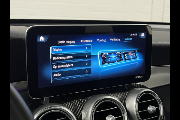 Mercedes-Benz GLC 300e 4MATIC AMG Open dak | Adaptive cruise | Stoel-/stuurverwarming | Head-up | Memory | *17.801 km* *originele kleur*