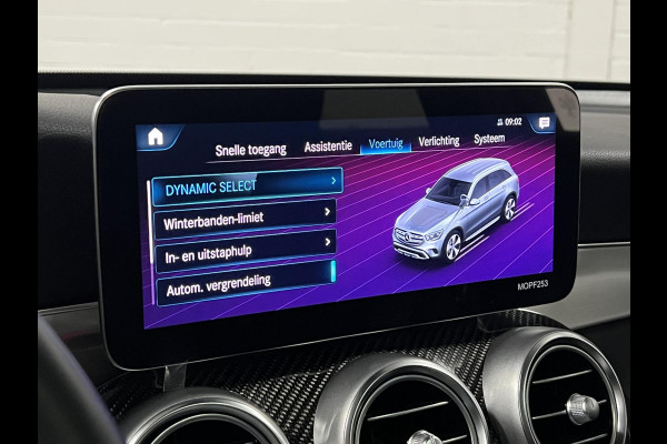 Mercedes-Benz GLC 300e 4MATIC AMG Open dak | Adaptive cruise | Stoel-/stuurverwarming | Head-up | Memory | *17.801 km* *originele kleur*