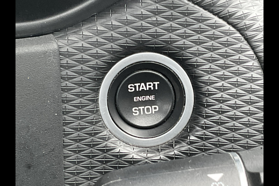 Land Rover Range Rover Velar 3.0 V6 SC AWD HSE Pano.dak Airsusp. Leer Orig.NL