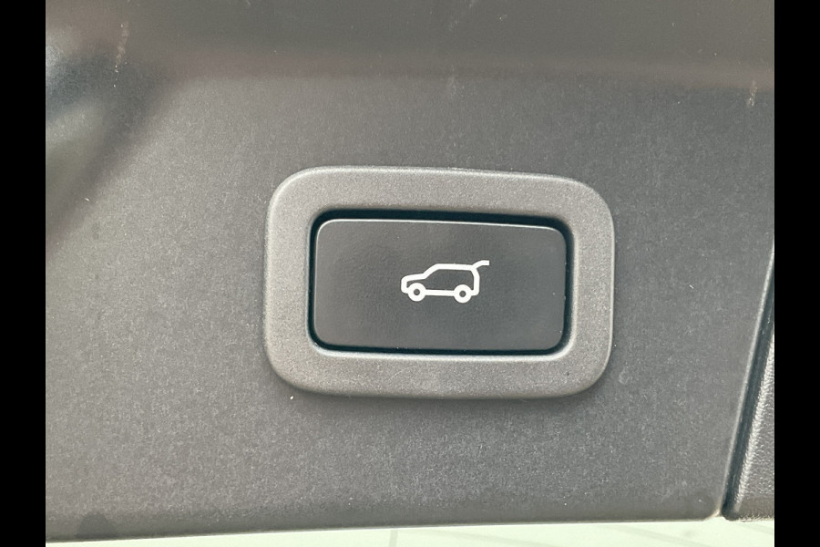 Land Rover Range Rover Velar 3.0 V6 SC AWD HSE Pano.dak Airsusp. Leer Orig.NL
