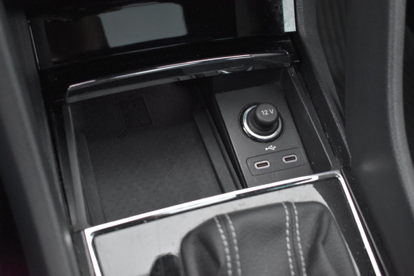 Škoda Kodiaq 1.5 TSI Sportline | TREKHAAK | ADAPT. CRUISE | NAP | CANTON | PANORAMADAK | DEALER ONDERHOUDEN