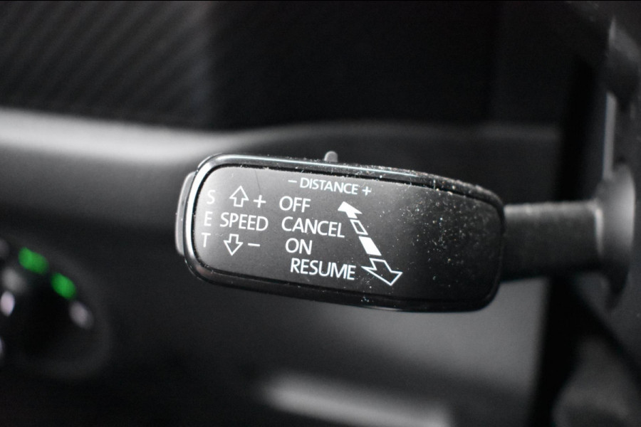 Škoda Kodiaq 1.5 TSI Sportline | TREKHAAK | ADAPT. CRUISE | NAP | CANTON | PANORAMADAK | DEALER ONDERHOUDEN