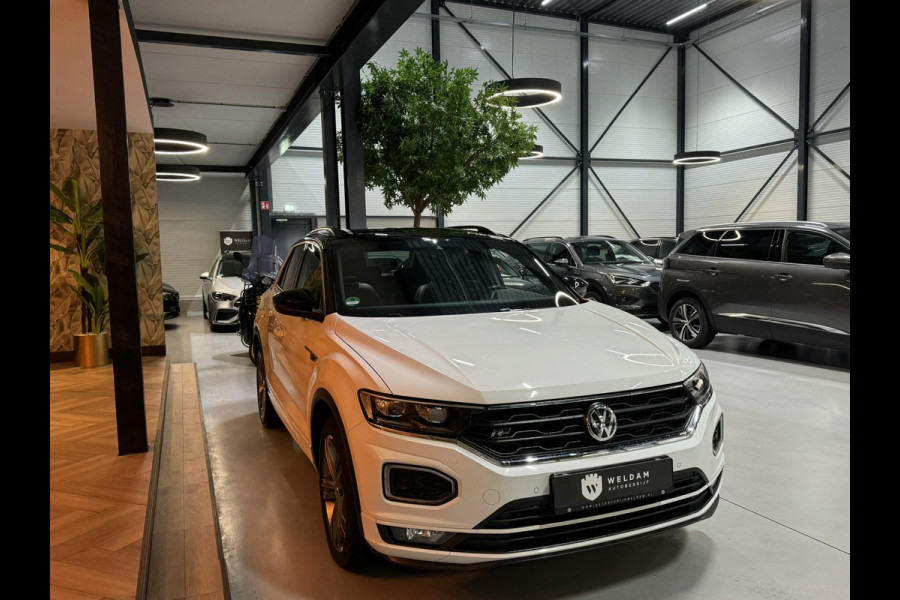 Volkswagen T-Roc 1.5 TSI R-Line Garantie Digi Dash Carplay StoelVW Blindspot Elek Achterklep ACC Clima Navi Led Rijklaar