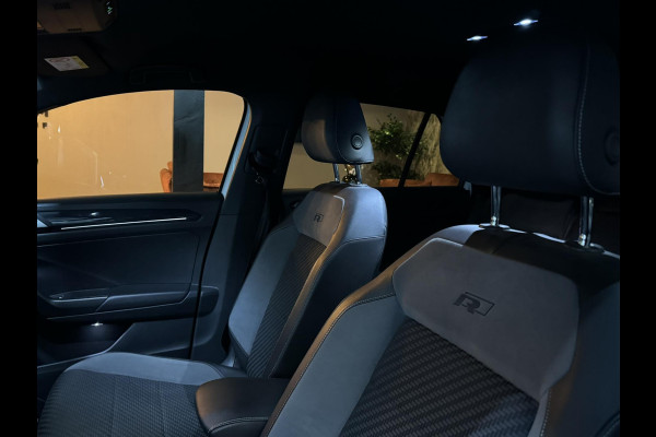 Volkswagen T-Roc 1.5 TSI R-Line Garantie Digi Dash Carplay StoelVW Blindspot Elek Achterklep ACC Clima Navi Led Rijklaar