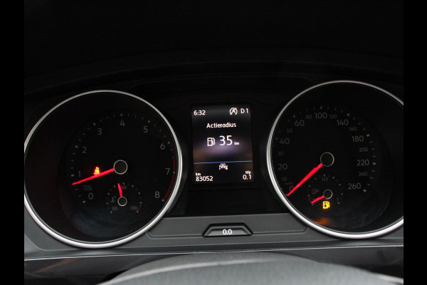 Volkswagen Tiguan Allspace 1.5 TSI DSG Comfortline 7p. Climate Control Camera Parkeer sensoren Trekhaak Electrisch bedienbare achterklep Stoelverwarming