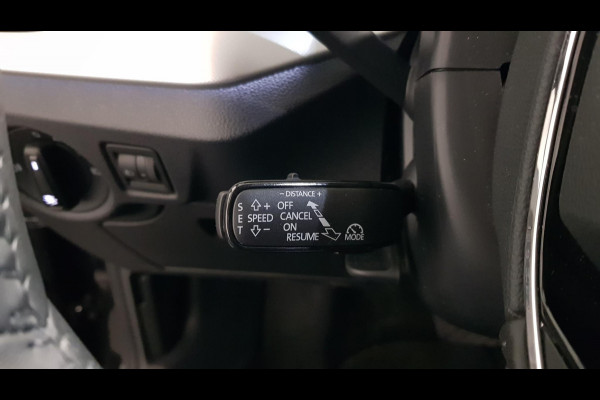 Škoda Kamiq 1.0 TSI 110pk DSG Style Drive 125 Navigatie Climate Control DAB Digitale cockpit Cruise Control adaptive Parkeer sensoren V+A Stoelverwarming