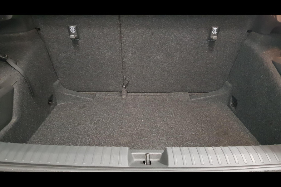 Škoda Kamiq 1.0 TSI 110pk DSG Style Drive 125 Navigatie Climate Control DAB Digitale cockpit Cruise Control adaptive Parkeer sensoren V+A Stoelverwarming