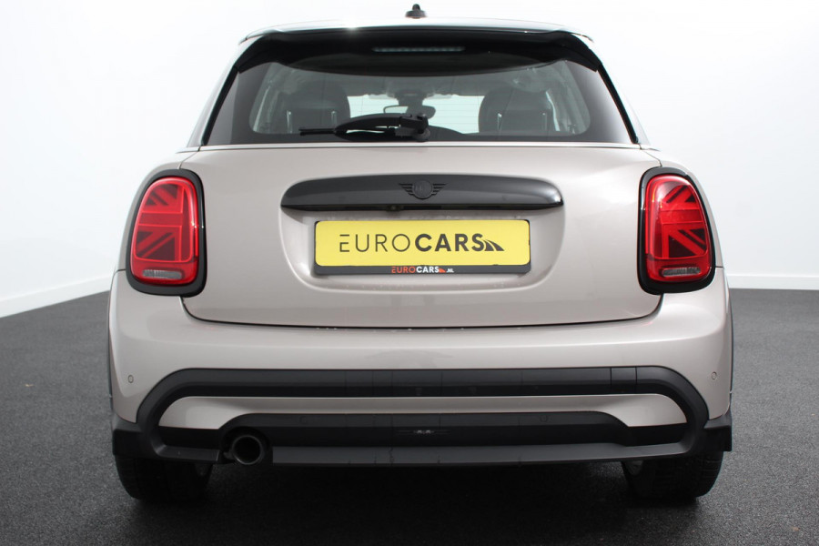 MINI Mini 1.5 Cooper Maximise Steptronic 5 deurs Navigatie Apple Carplay/Android Auto Camera Parkeer sensoren Airco Cruise Control Led