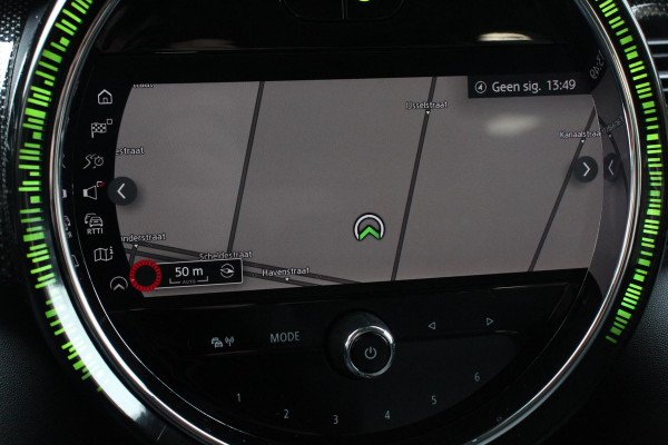 MINI Mini 1.5 Cooper Maximise Steptronic 5 deurs Navigatie Apple Carplay/Android Auto Camera Parkeer sensoren Airco Cruise Control Led