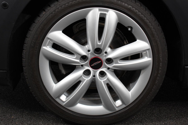 MINI Mini 1.5 Cooper Maximise Steptronic 5 deurs Navigatie Apple Carplay/Android Auto Camera Parkeer sensoren Airco Cruise Control Led