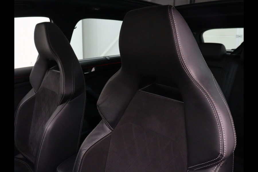 Škoda Kodiaq 1.5 TSI Sportline 7 Persoons | Panoramadak | Stoelverwarming | Trekhaak | Adaptive cruise | Carplay | Memory | 20 inch | Virtual Cockpit | Alcantara | Keyless | Navigatie