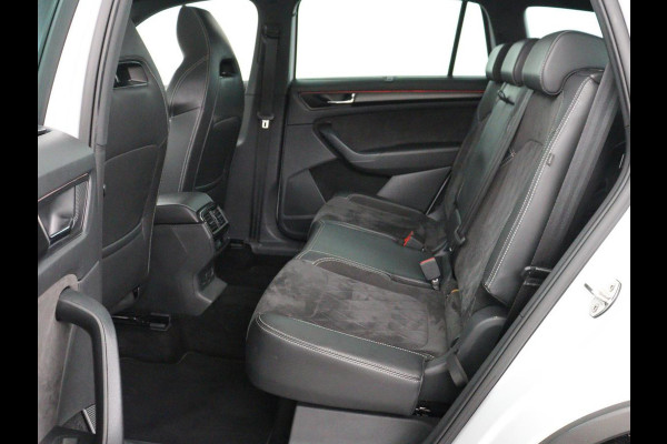 Škoda Kodiaq 1.5 TSI Sportline 7 Persoons | Panoramadak | Stoelverwarming | Trekhaak | Adaptive cruise | Carplay | Memory | 20 inch | Virtual Cockpit | Alcantara | Keyless | Navigatie