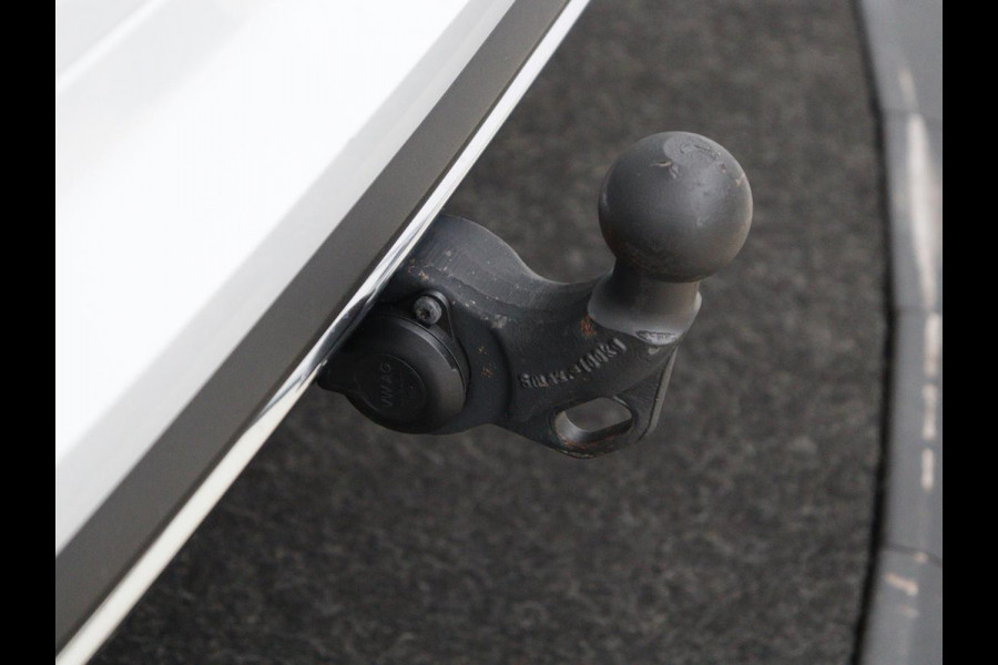 Škoda Kodiaq 1.5 TSI Sportline 7 Persoons | Panoramadak | Stoelverwarming | Trekhaak | Adaptive cruise | Carplay | Memory | 20 inch | Virtual Cockpit | Alcantara | Keyless | Navigatie