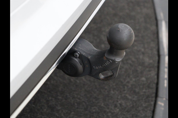 Škoda Kodiaq 1.5 TSI Sportline 7 Persoons | Panoramadak | Stoelverwarming | Trekhaak | Adaptive cruise | Carplay | Memory | 20 inch | Virtual Cockpit | Alcantara | Keyless | Navigatie