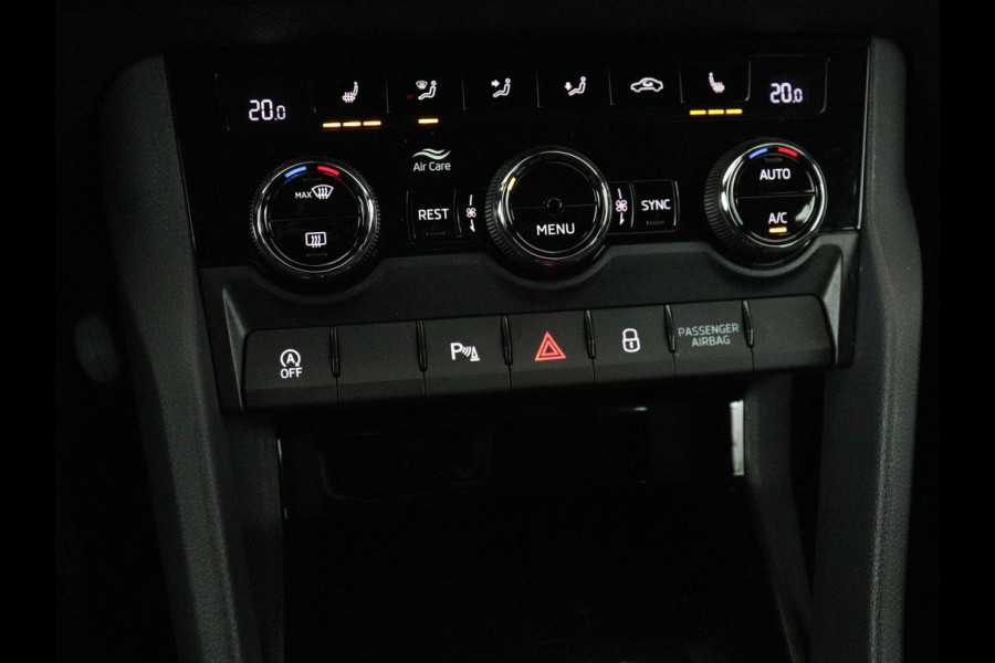 Škoda Kodiaq 1.5 TSI Sportline 7 Persoons | Panoramadak | Stoelverwarming | Trekhaak | Adaptive cruise | Carplay | Memory | 20 inch | Virtual Cockpit | Alcantara | Keyless | Navigatie