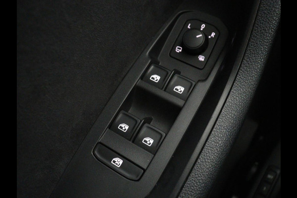 Škoda Kodiaq 1.5 TSI Sportline 7 Persoons | Panoramadak | Stoelverwarming | Trekhaak | Adaptive cruise | Carplay | Memory | 20 inch | Virtual Cockpit | Alcantara | Keyless | Navigatie