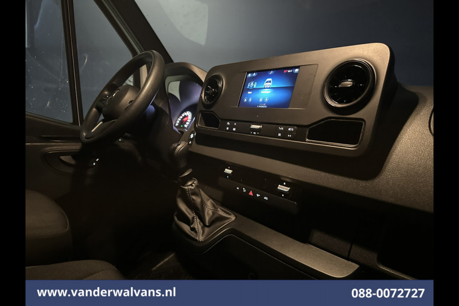 Mercedes-Benz Sprinter 315 CDI 150pk L3H2 Euro6 Airco | Camera | Navigatie | Apple Carplay | Trekhaak Android Auto, Bijrijdersbank