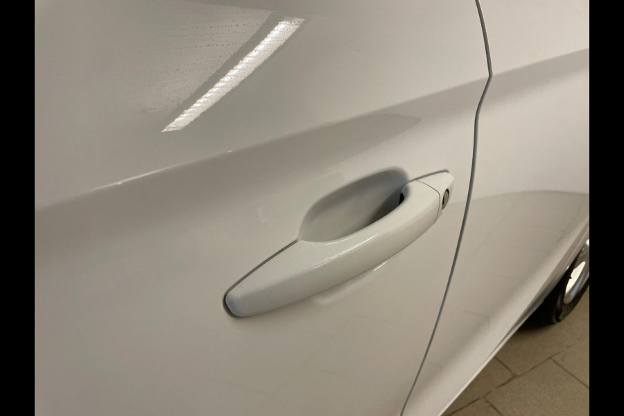 Opel Corsa 1.2 Edition AIRCO NAVI VIA APP CRUISE APPLE CARPLAY BLUETOOTH ELEK RAMEN CENT VERG LM VELGEN NIEUWSTAAT