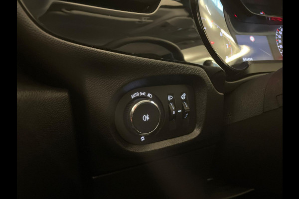 Opel Corsa 1.2 Edition AIRCO NAVI VIA APP CRUISE APPLE CARPLAY BLUETOOTH ELEK RAMEN CENT VERG LM VELGEN NIEUWSTAAT