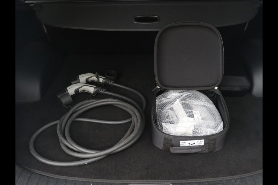 Hyundai Santa Fe 1.6 T-GDI PHEV Comfort Smart Sky | Panoramadak | Leder | Trekhaak | Adaptive cruise | Camera | Krell Audio | Carplay | Navigatie | Plug In