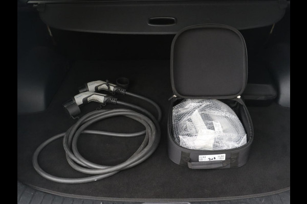 Hyundai Santa Fe 1.6 T-GDI PHEV Comfort Smart Sky | Panoramadak | Leder | Trekhaak | Adaptive cruise | Camera | Krell Audio | Carplay | Navigatie | Plug In