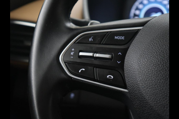 Hyundai Santa Fe 1.6 T-GDI PHEV Comfort Smart Sky | Panoramadak | Leder | Trekhaak | Adaptive cruise | Camera | Krell Audio | Carplay | Navigatie | Plug In