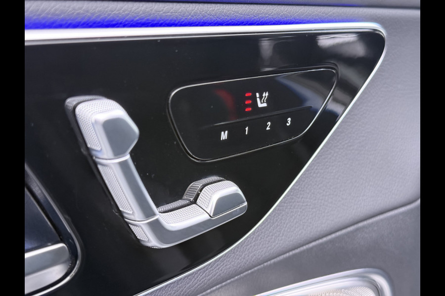 Mercedes-Benz GLC 300e AMG // Trekhaak // Burmester // 360 Camera // Memory // 20 inch // Carplay