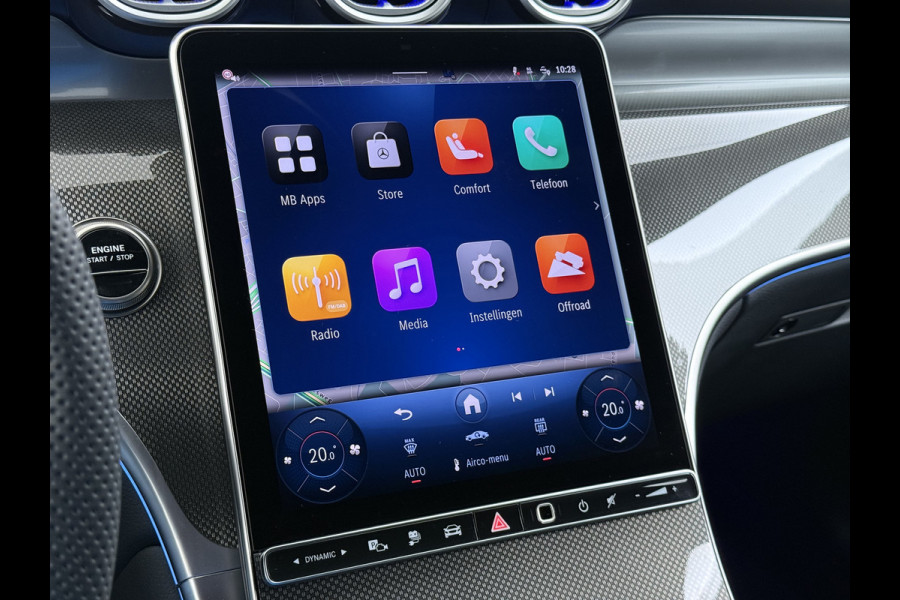 Mercedes-Benz GLC 300e AMG // Trekhaak // Burmester // 360 Camera // Memory // 20 inch // Carplay