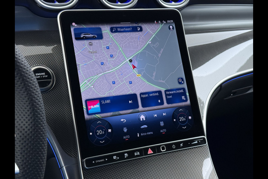 Mercedes-Benz GLC 300e AMG // Trekhaak // Burmester // 360 Camera // Memory // 20 inch // Carplay